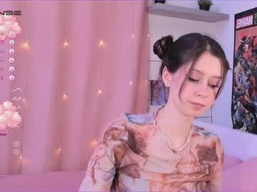 girl alliesmiths image #2447475