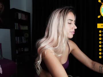 girl laurabae_ image #364210