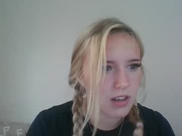 girl dumb_blonde69 image #3936308