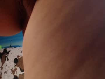 girl incrediblyomelia image #1577635