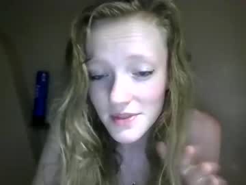 girl zoeyshower image #1895923