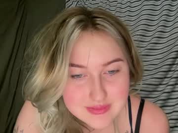honeyyemma every day cam