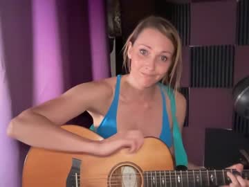 girl kaileeshy image #3141564