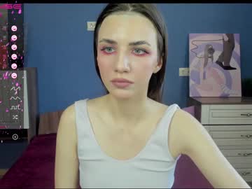 girl _emmy_gold image #2217085
