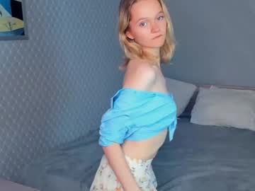 girl rose_glasses image #4013095