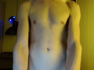 13hoootboooy777 every day cam