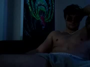 man trawww0919 image #2748699