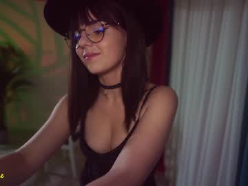 girl excitease image #2524248