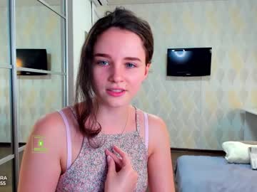 girl demurelixir image #2880354