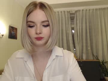 girl yvaine777 image #812492