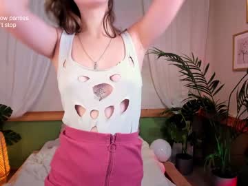 girl milablush image #2921709