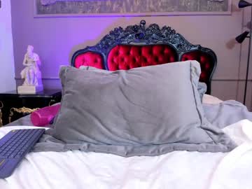 zarianaevanz every day cam