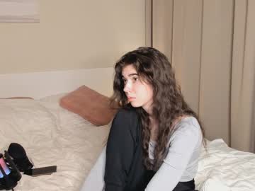 katiebarfield every day cam