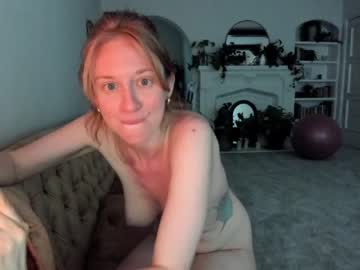 girl pretendlunch image #1892319