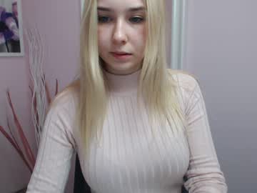 girl lila_page image #1091044