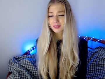 girl pervyblonde image #1824103