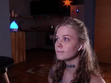 girl tendertainted image #2836223