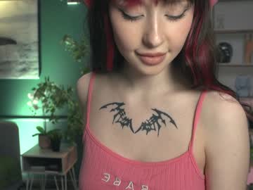 girl ella_knockers_xl image #1672204