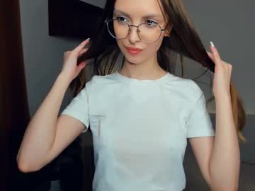 girl ardithasp image #4076031