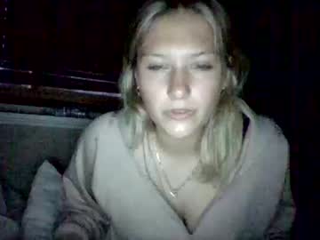 girl molzbolzz image #3989445