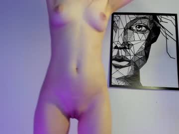 girl lucie_beltran image #3420920