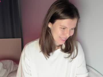 roter_rita every day cam