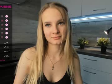 girl margaretwilkinson image #3966149