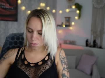 cherry__blond every day cam
