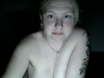 girl plesantpeach image #2897693