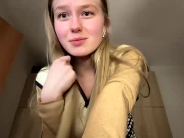 girl katcontrol image #4045843