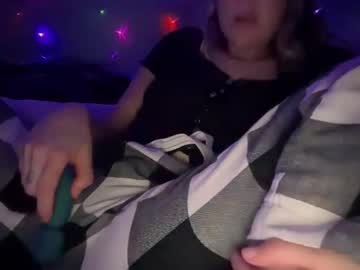 skylarpeachy every day cam