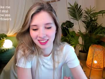 girl milablush image #3532402