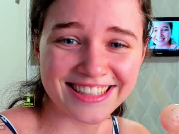 girl demurelixir image #2959681