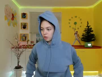 rose__walker every day cam