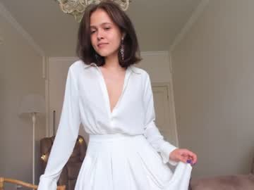 girl adriana_hill image #2181789