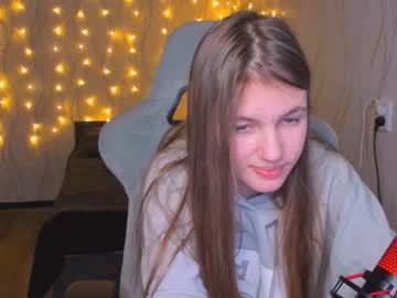 girl kylie_mine image #3040163