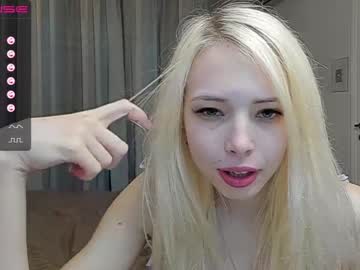 girl heyshotup image #3143450