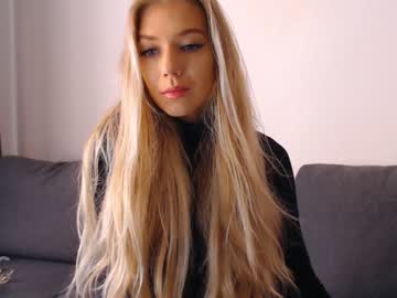 girl pervyblonde image #1226451