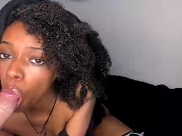 girl trixie_luv image #4075133