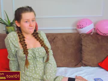 girl toxl image #1020447