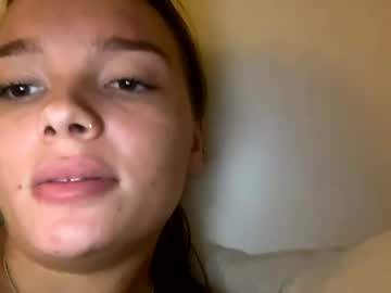 girl pegausis image #4044038