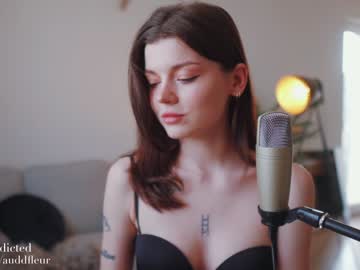 girl auddicted image #3063070