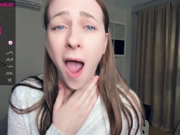 girl jillwells image #3740811