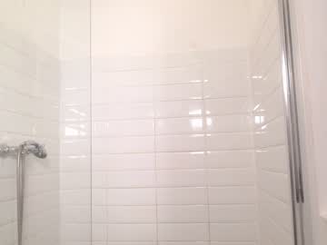 girl k_a_r_o_l_i_n_a image #2397925