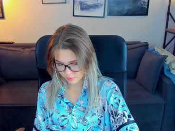 lisa_roses every day cam
