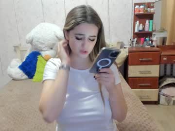 girl emmika_ image #2761440
