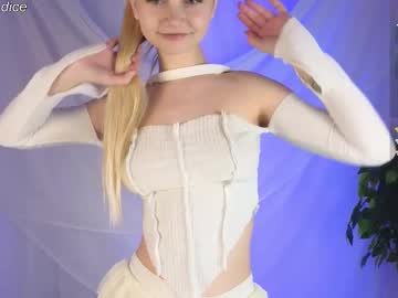 emily_glimmer every day cam