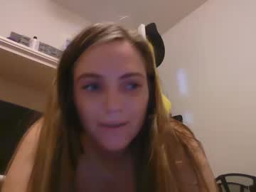 girl kkloveee777 image #3940410