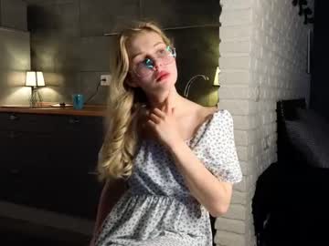 girl ellizabetta image #4010735