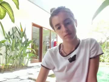 girl coy_amina image #1418630